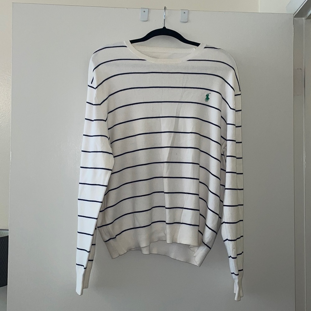 Men’s sweater